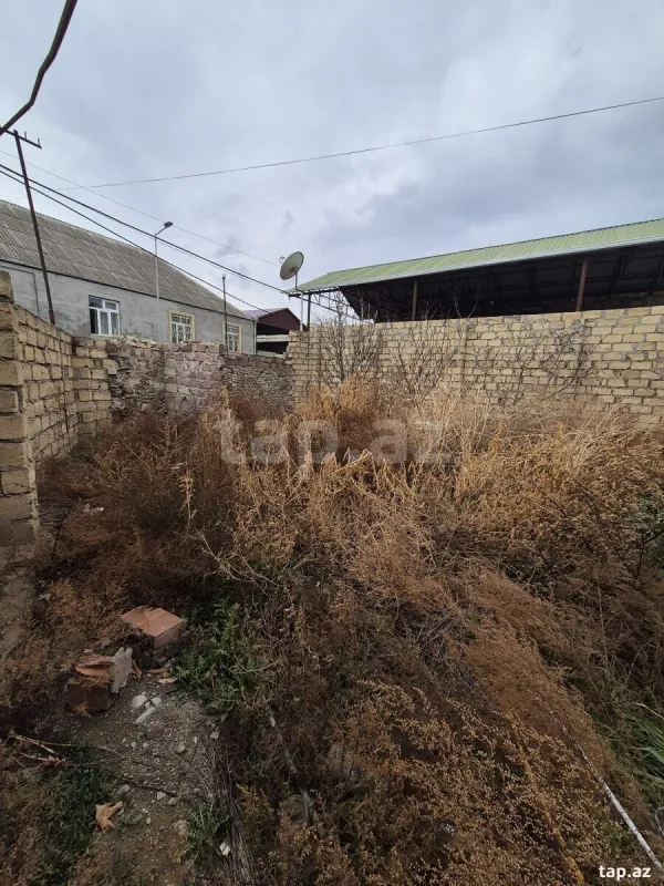 Satılır 3 otaqlı həyət evi