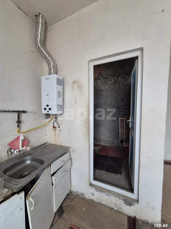 Satılır 3 otaqlı həyət evi