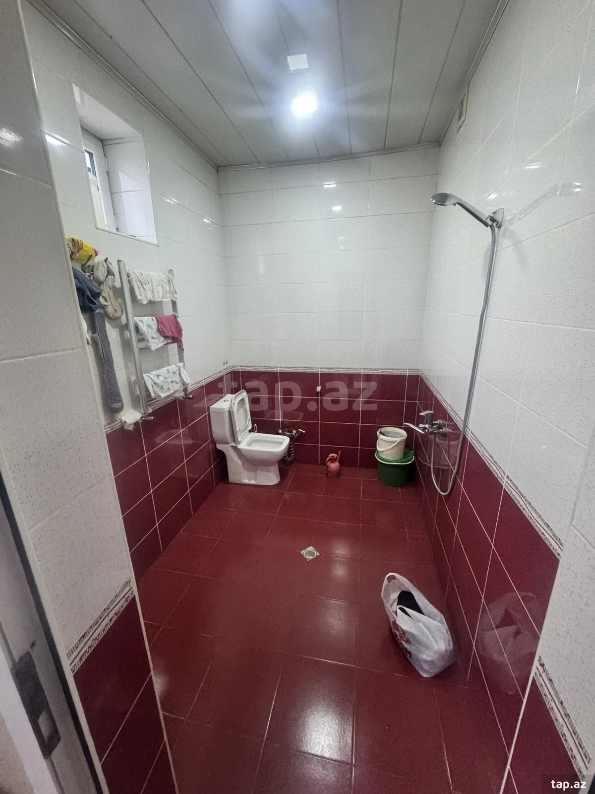 Satılır 4 otaqlı həyət evi