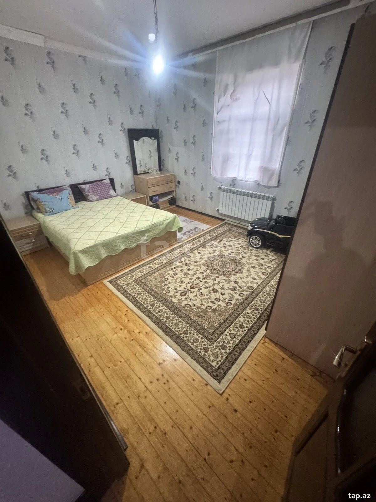 Satılır 4 otaqlı həyət evi