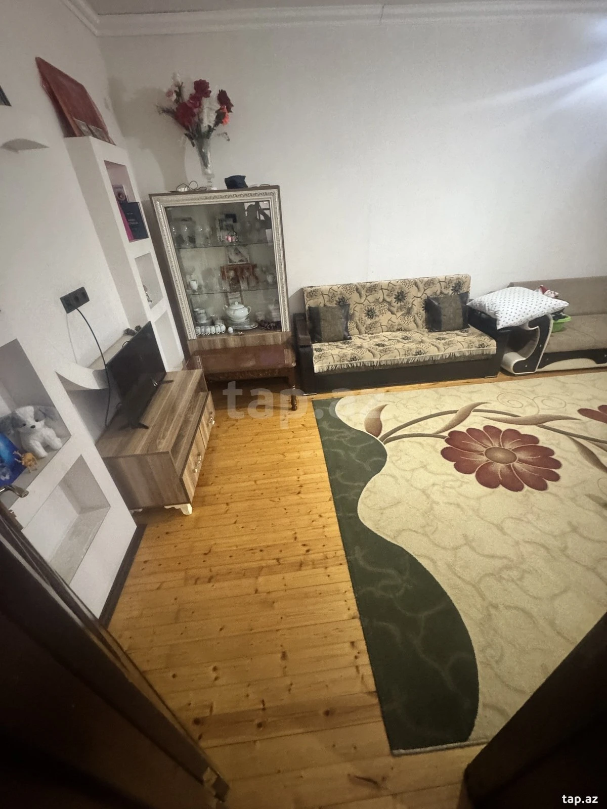 Satılır 4 otaqlı həyət evi