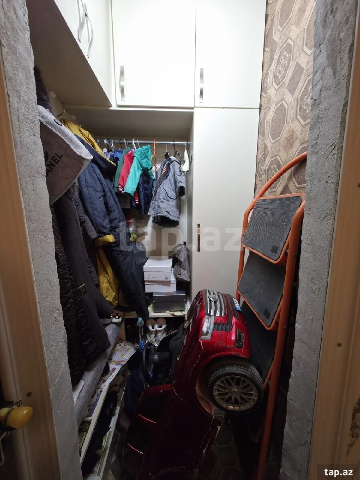 Satılır 3 otaqlı mənzil 58 m²