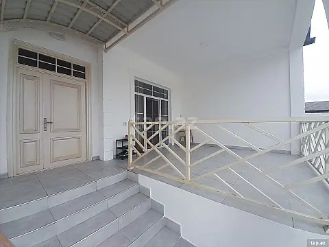 Satılır 4 otaqlı həyət evi