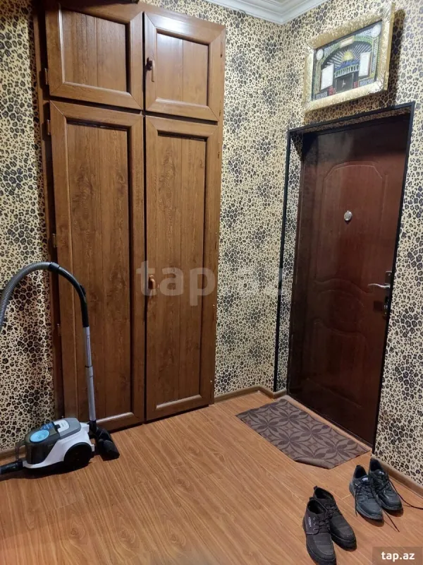 Kirayə verilir 2 otaqlı yeni tikili 55 m²