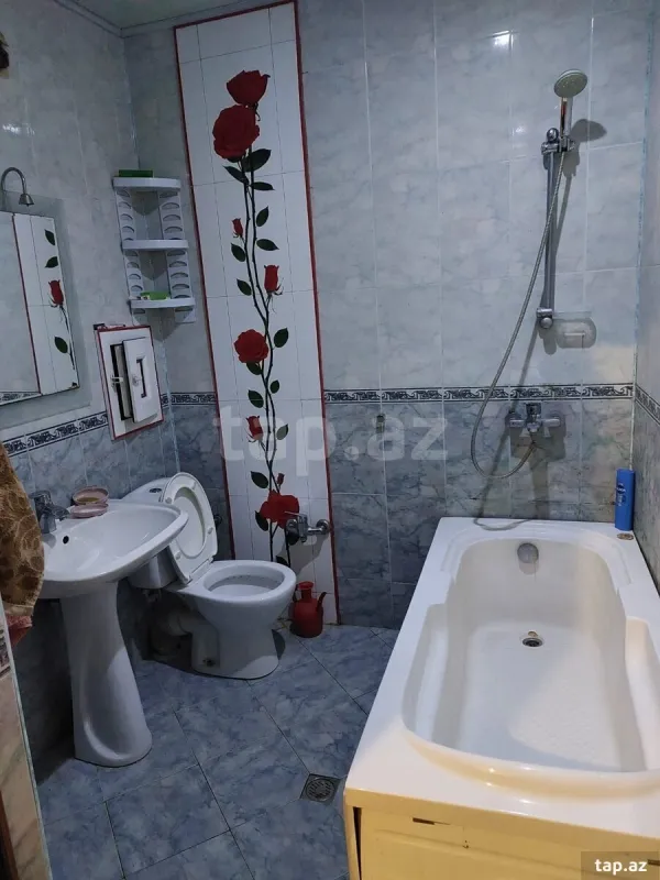 Kirayə verilir 2 otaqlı yeni tikili 55 m²