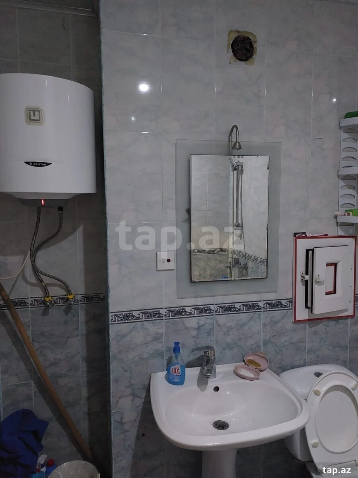 Kirayə verilir 2 otaqlı yeni tikili 55 m²