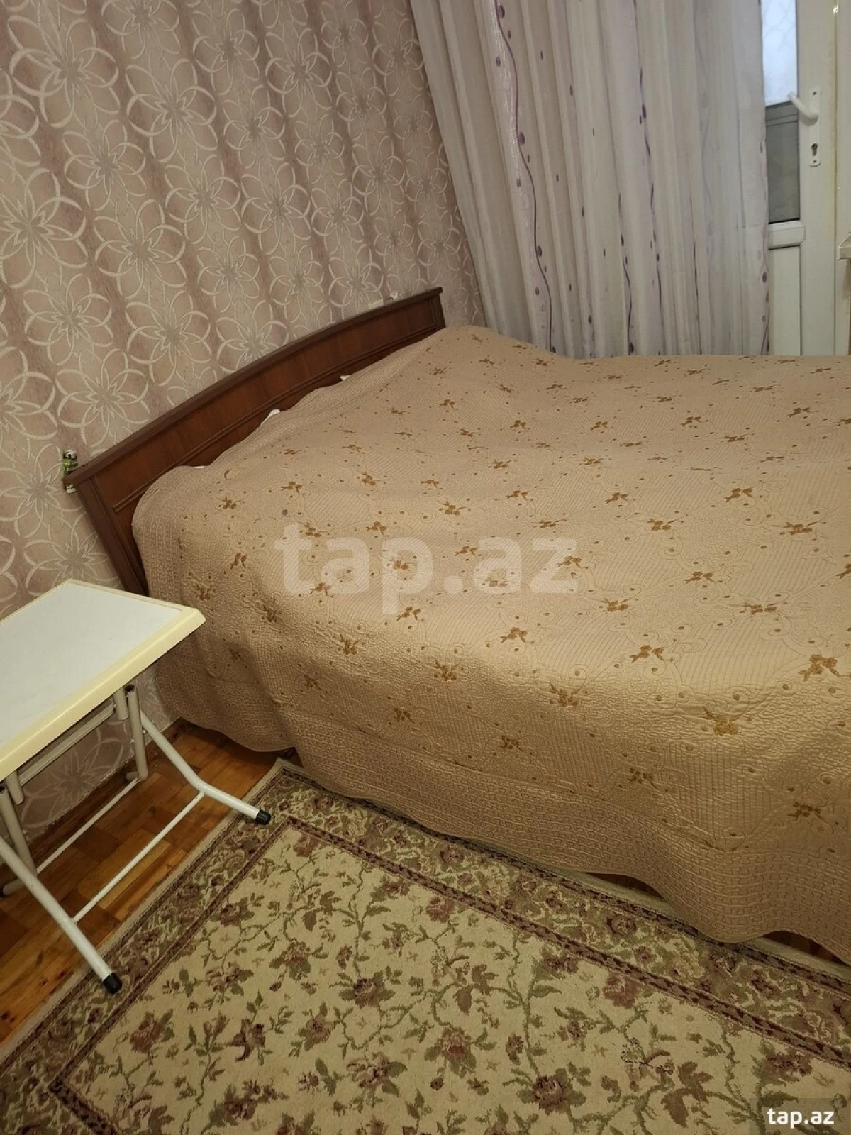 Kirayə verilir 2 otaqlı mənzil 60 m²