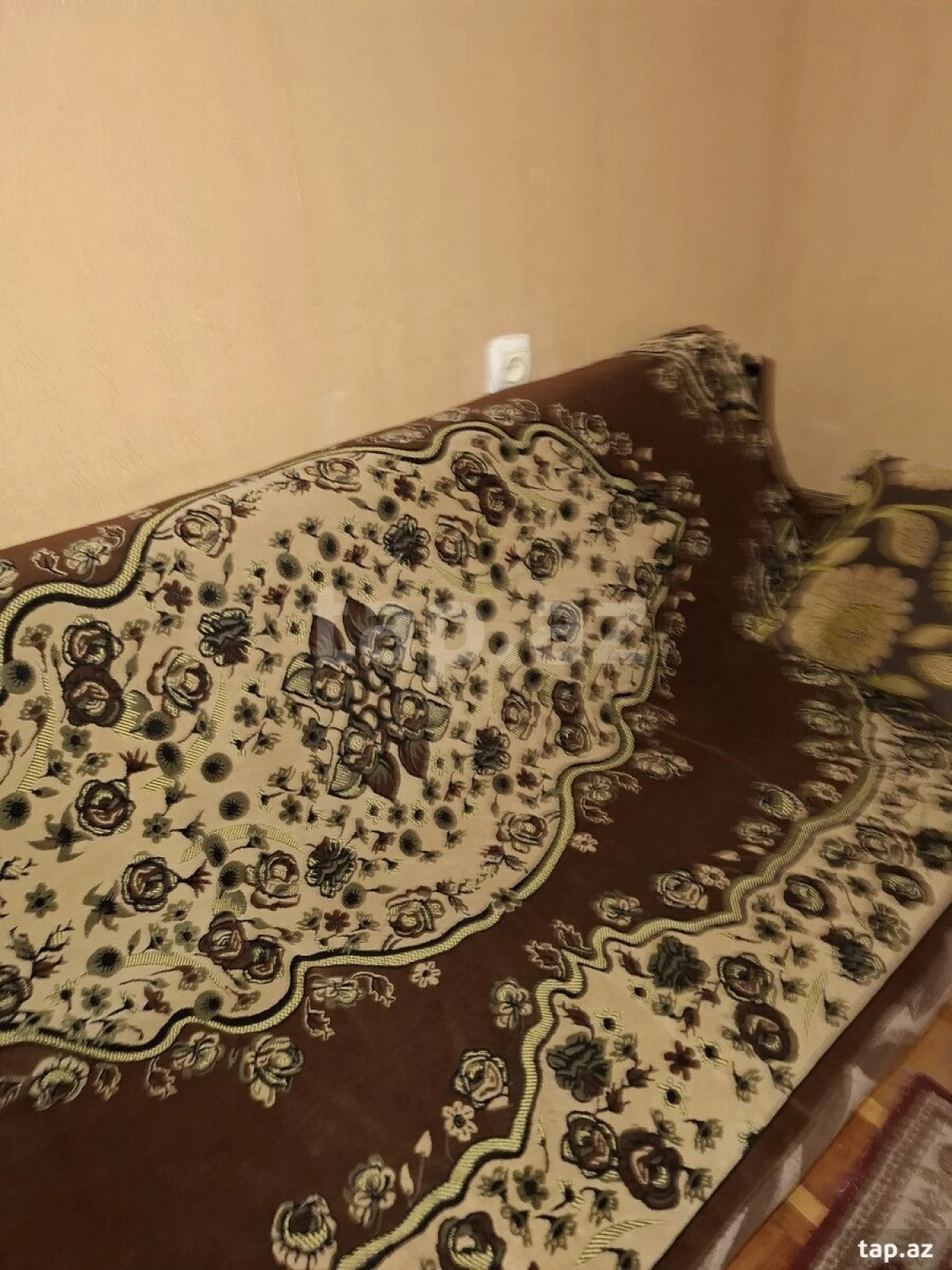 Kirayə verilir 2 otaqlı mənzil 60 m²