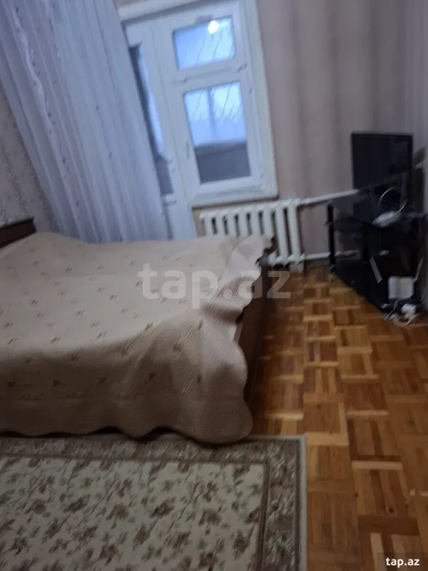 Kirayə verilir 2 otaqlı mənzil 60 m²