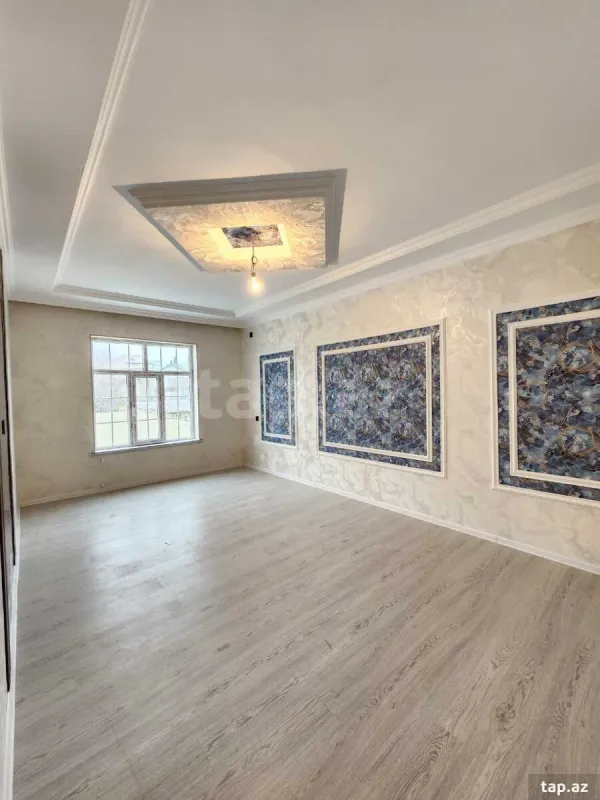 Satılır 4 otaqlı həyət evi