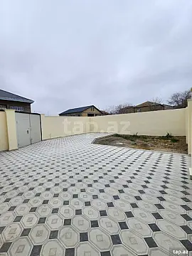 Satılır 4 otaqlı həyət evi
