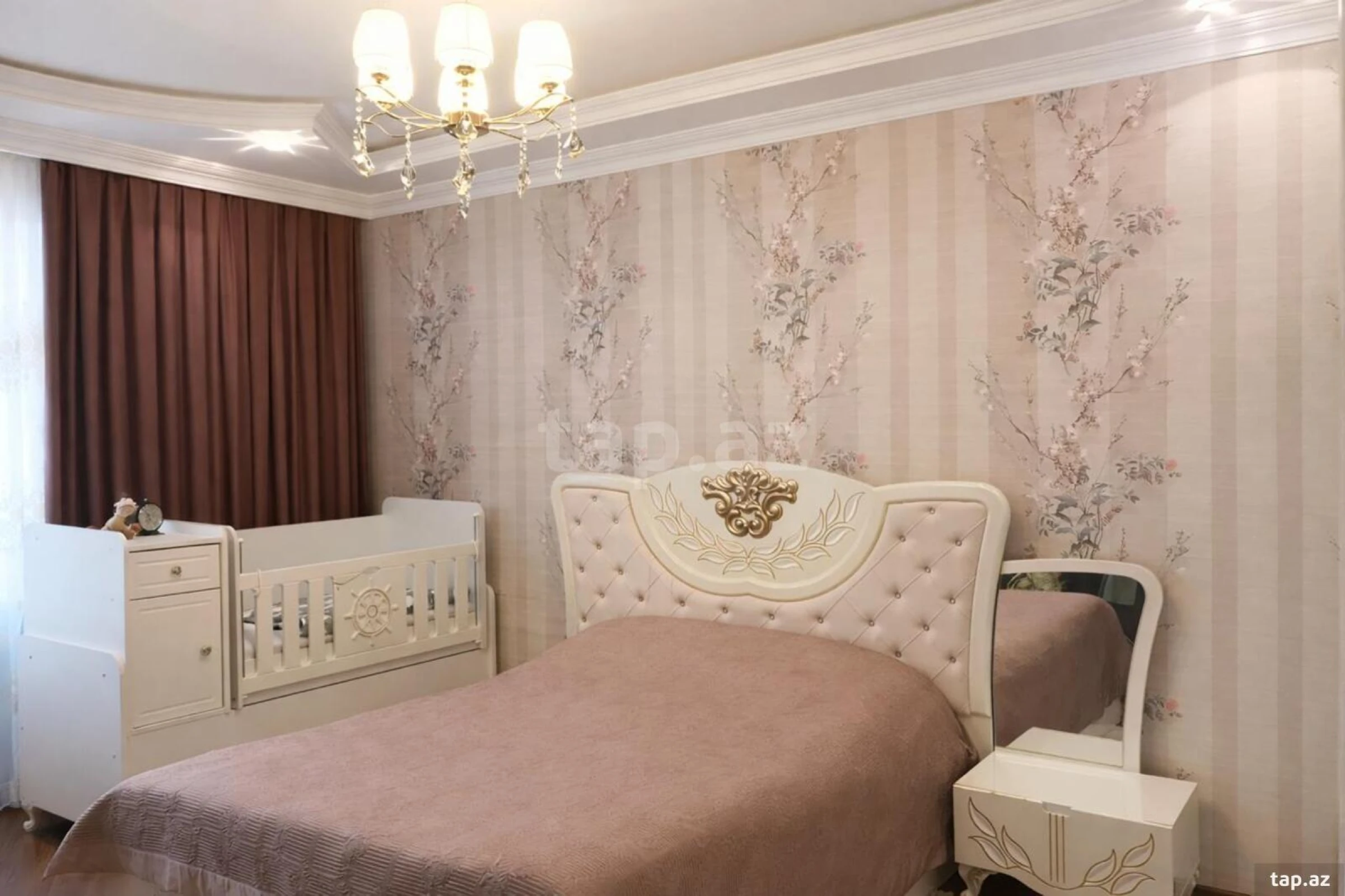 Satılır 2 otaqlı yeni tikili 101 m²