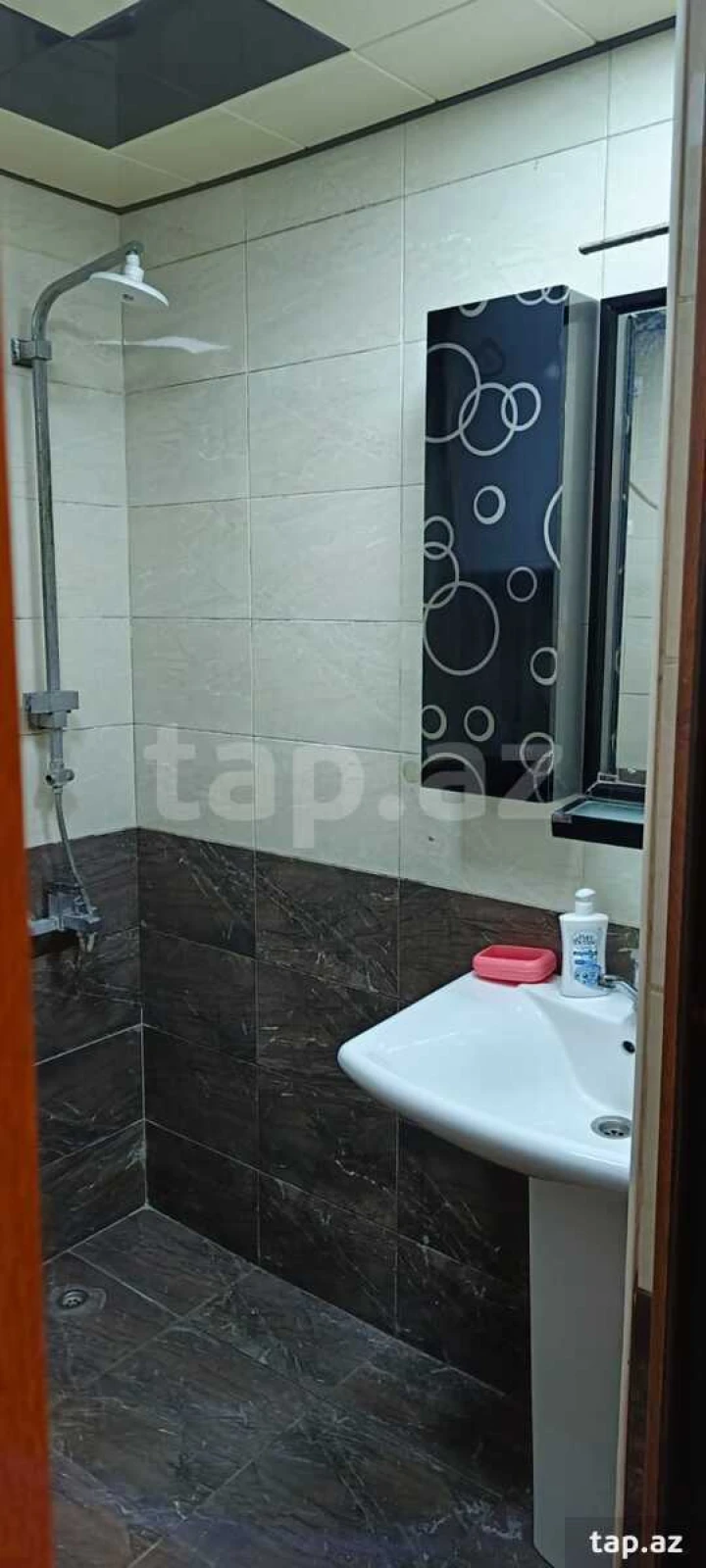 Kirayə verilir 3 otaqlı mənzil 72 m²