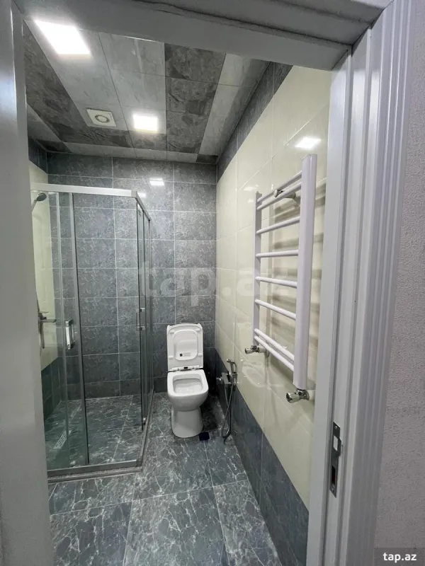 Kirayə verilir 1 otaqlı yeni tikili 47 m²