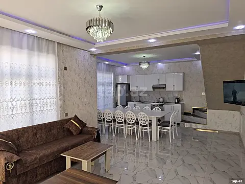 Satılır 5 otaqlı həyət evi