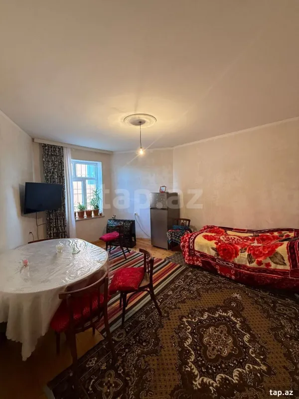 Satılır 3 otaqlı həyət evi