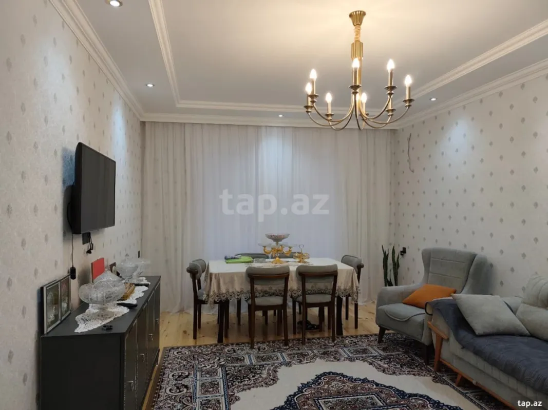 Satılır 4 otaqlı həyət evi