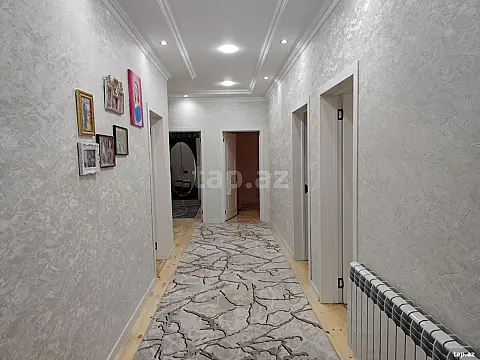 Satılır 4 otaqlı həyət evi