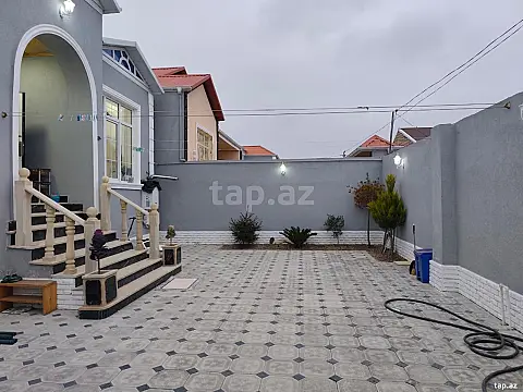 Satılır 4 otaqlı həyət evi