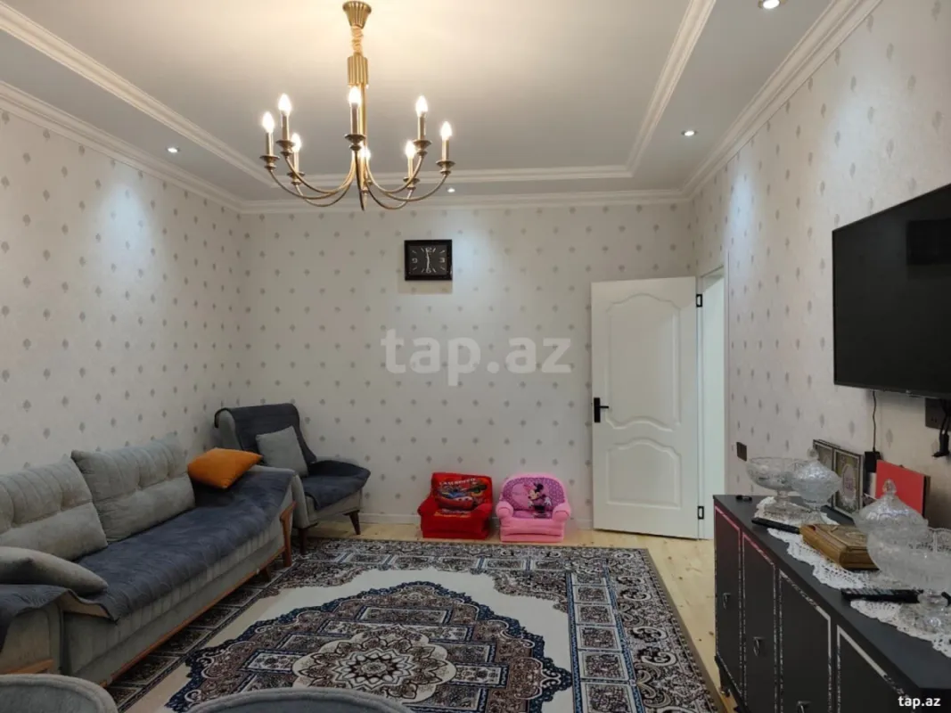 Satılır 4 otaqlı həyət evi