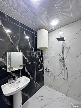 Satılır 2 otaqlı mənzil 61 m²