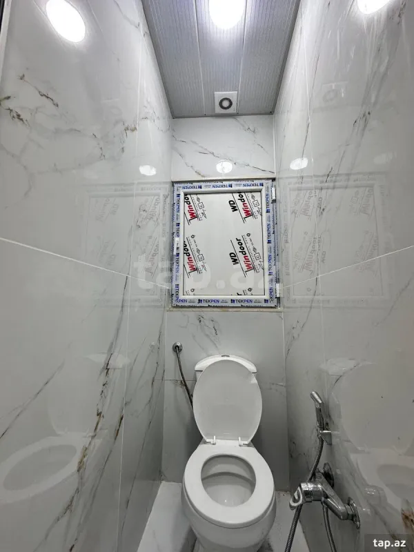 Satılır 2 otaqlı mənzil 61 m²