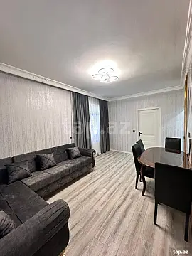 Satılır 2 otaqlı mənzil 61 m²