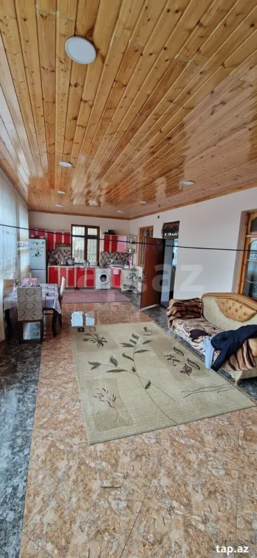 Satılır 5 otaqlı həyət evi