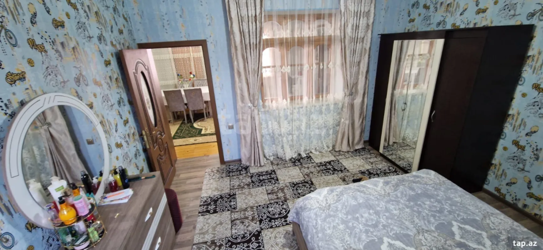 Satılır 5 otaqlı həyət evi