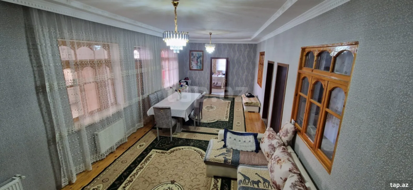 Satılır 5 otaqlı həyət evi