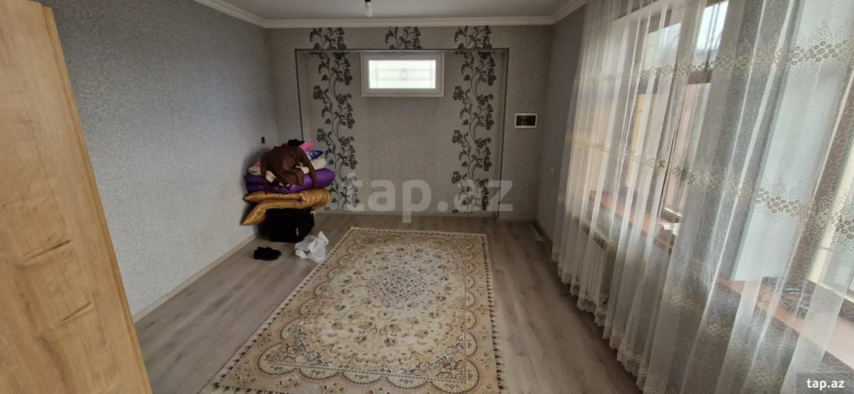 Satılır 5 otaqlı həyət evi