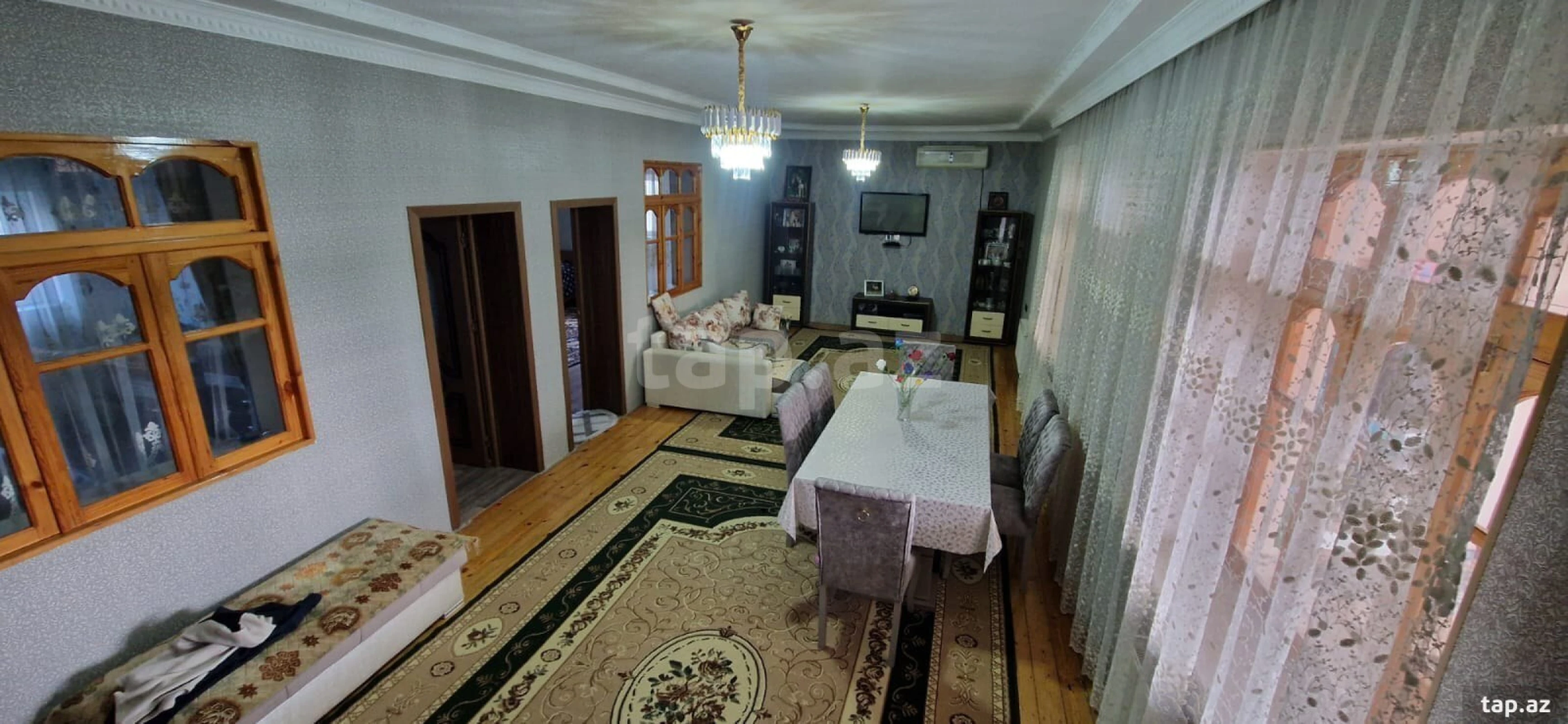 Satılır 5 otaqlı həyət evi