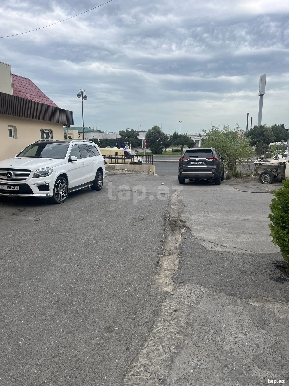 Kirayə verilir ofis