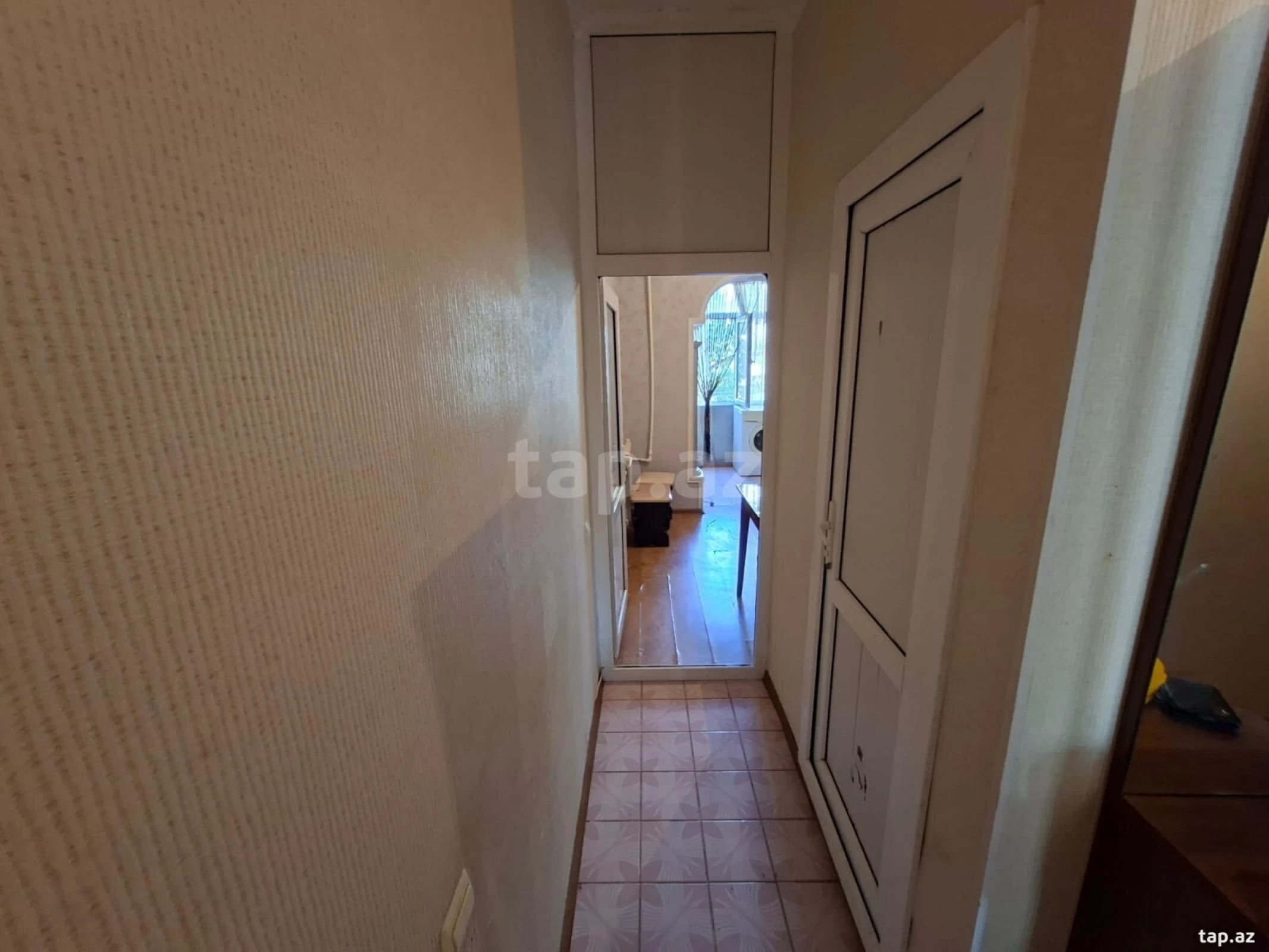 Kirayə verilir 2 otaqlı mənzil 60 m²