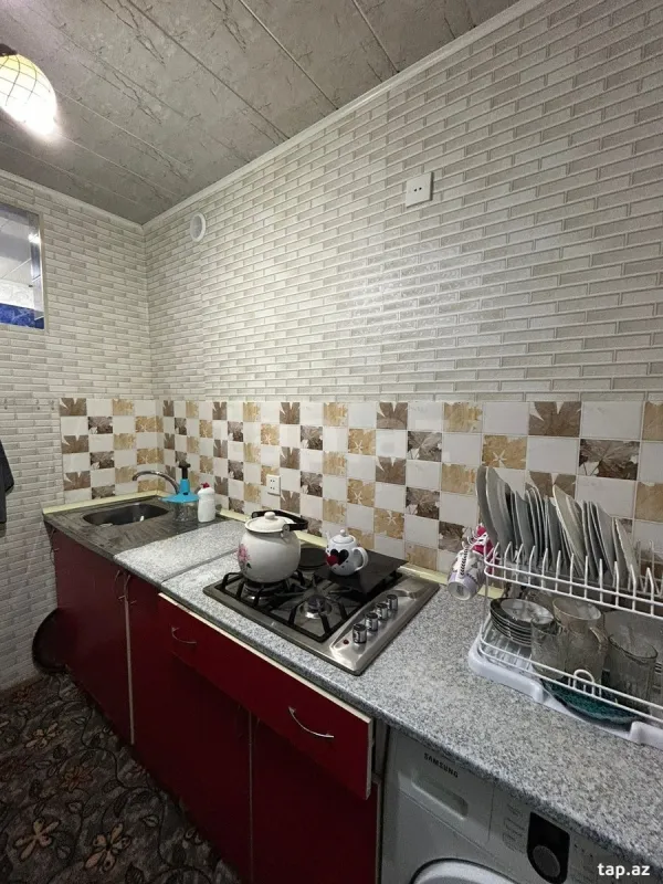 Satılır 3 otaqlı mənzil 84 m²