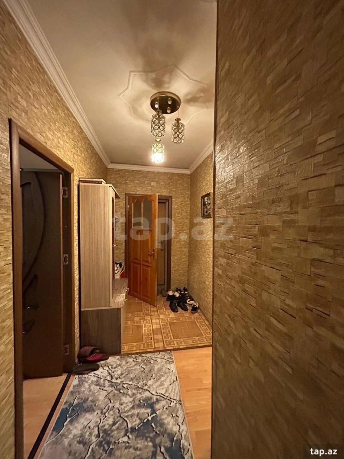 Satılır 3 otaqlı mənzil 84 m²