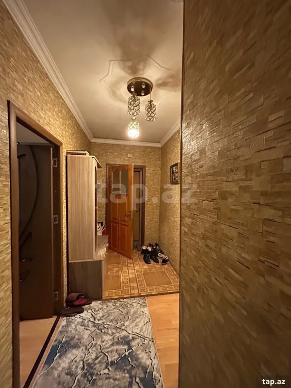 Satılır 3 otaqlı mənzil 84 m²