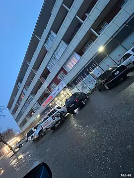 Satılır 3 otaqlı mənzil 84 m²