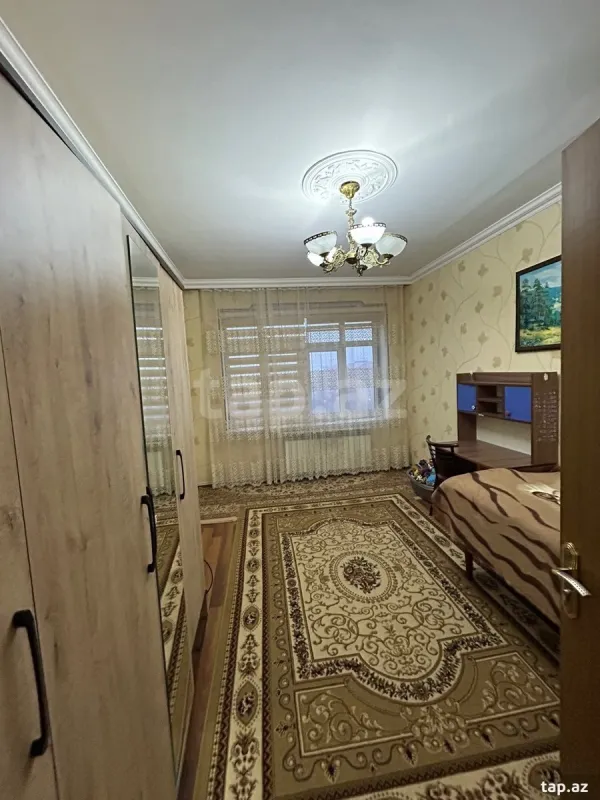 Satılır 3 otaqlı mənzil 84 m²