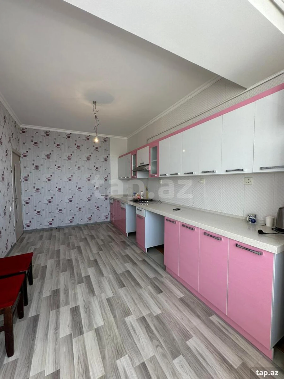 Satılır 3 otaqlı yeni tikili 120 m²