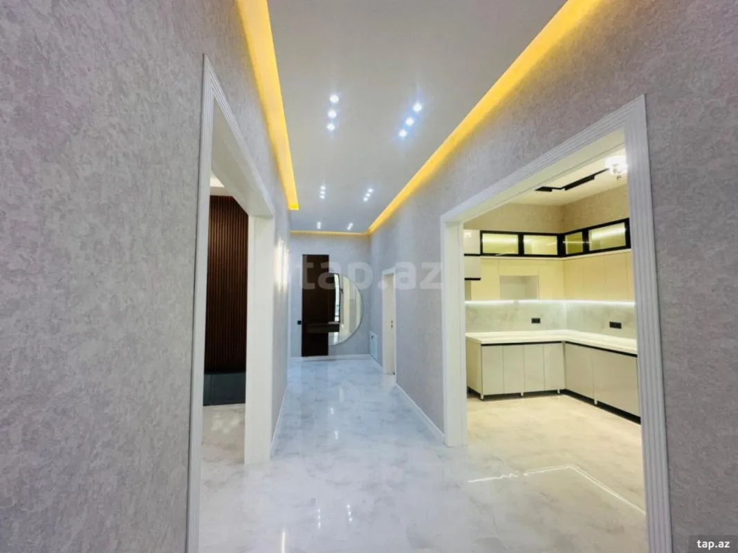 Satılır 4 otaqlı həyət evi