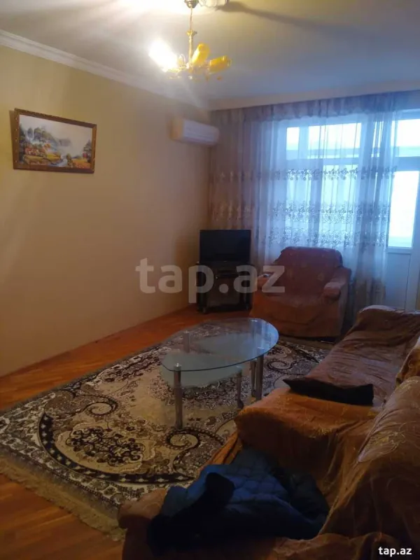 Kirayə verilir 2 otaqlı yeni tikili 60 m²