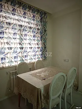 Kirayə verilir 2 otaqlı yeni tikili 80 m²