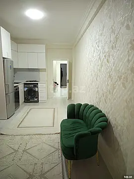 Kirayə verilir 2 otaqlı yeni tikili 80 m²