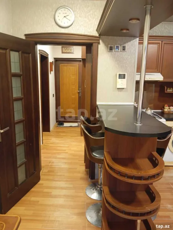 Kirayə verilir 2 otaqlı mənzil 50 m²