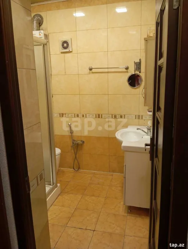 Kirayə verilir 2 otaqlı mənzil 50 m²