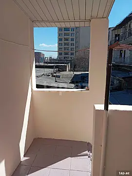 Kirayə verilir 2 otaqlı mənzil 50 m²
