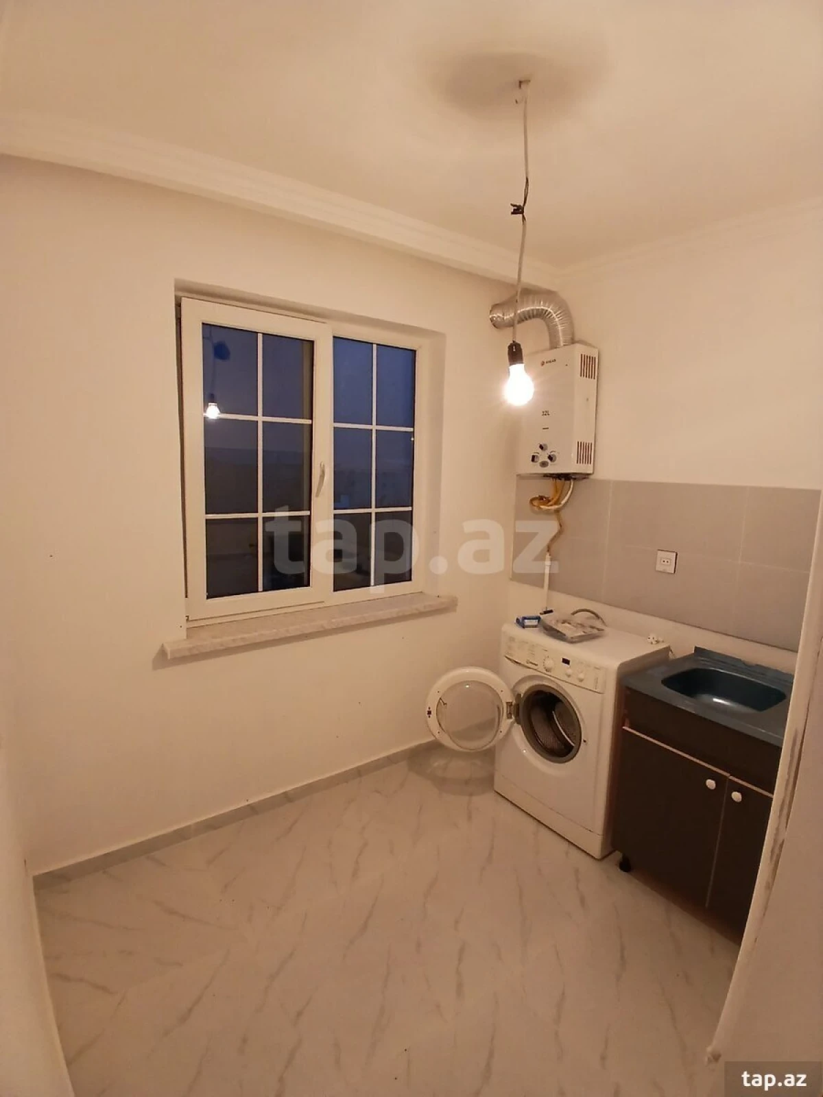 Kirayə verilir 2 otaqlı mənzil 50 m²