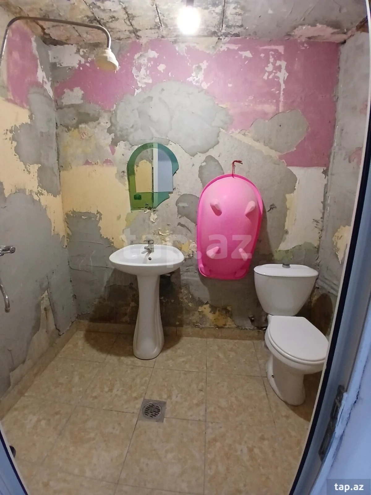 Kirayə verilir 2 otaqlı mənzil 50 m²