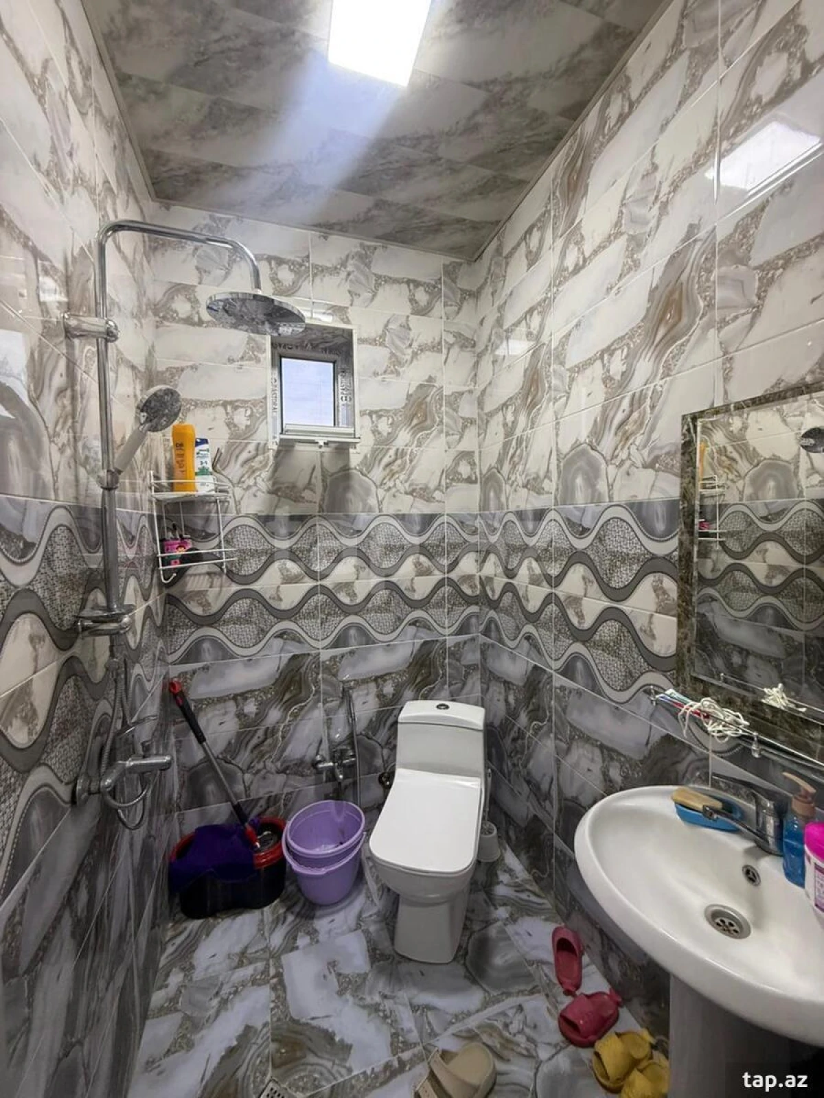 Satılır 3 otaqlı həyət evi